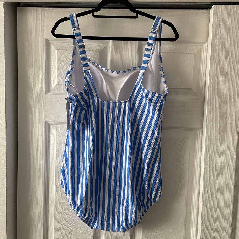 Time and Tru One Piece Bathing Suit NWT - Picture 5 of 5